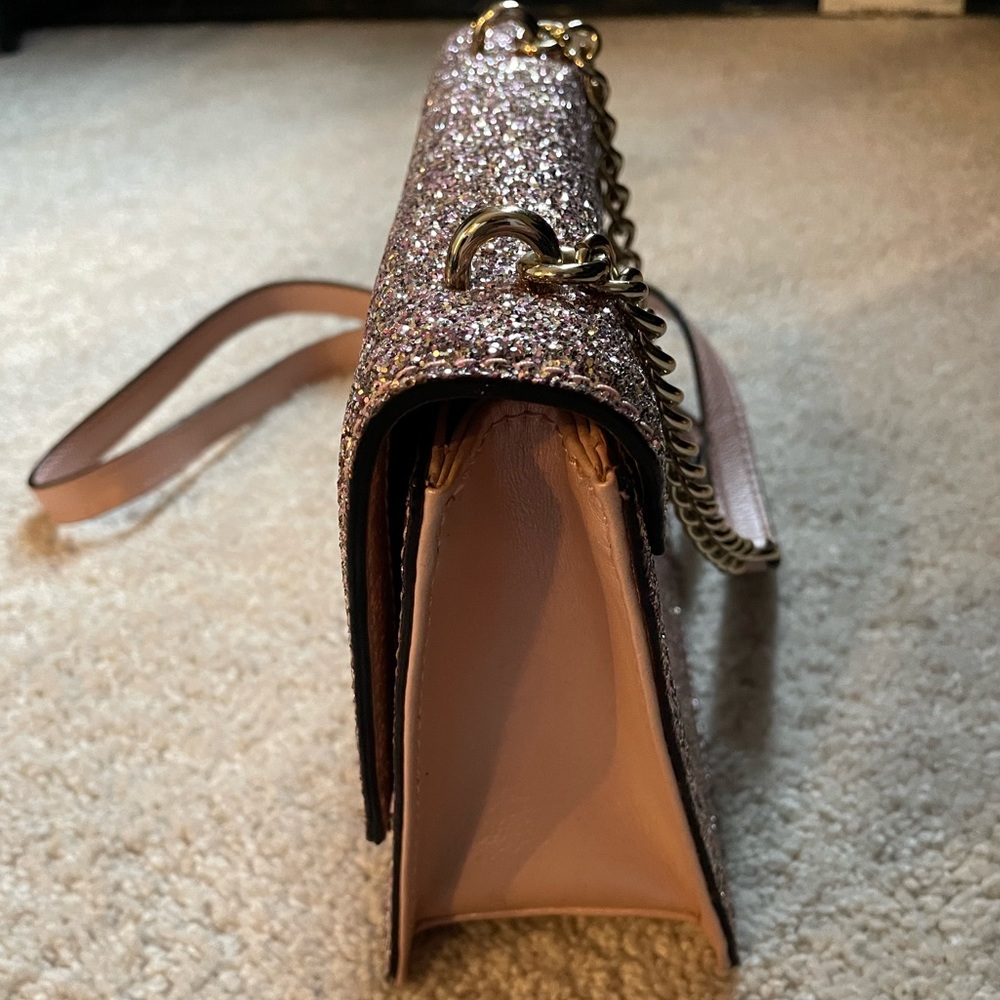 COPY - KATE SPADE Rose Gold Glitter Purse - Picture 4 of 8